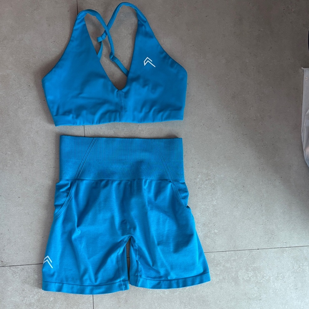 Oner Active Blue Effortless Seamless Shorts and Bra Matching Set